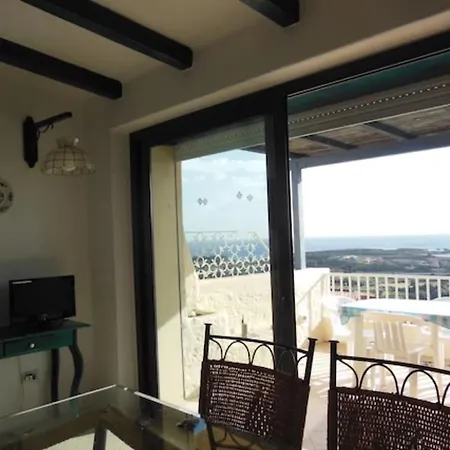 Vista Mare Trilo Apartament *